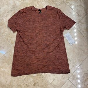 NWT!!! Lululemon Metal Vent Tech Surge Short Sleeve